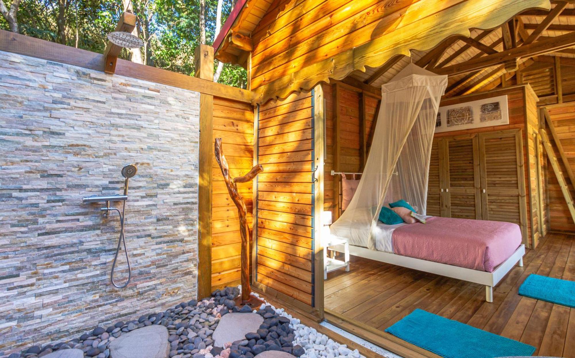 Au Jardin Des Colibris Ecolodge&Spa Deshaies Exterior photo